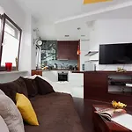 Spacious Suite With A Hammock And Terrace By Renters Prestige